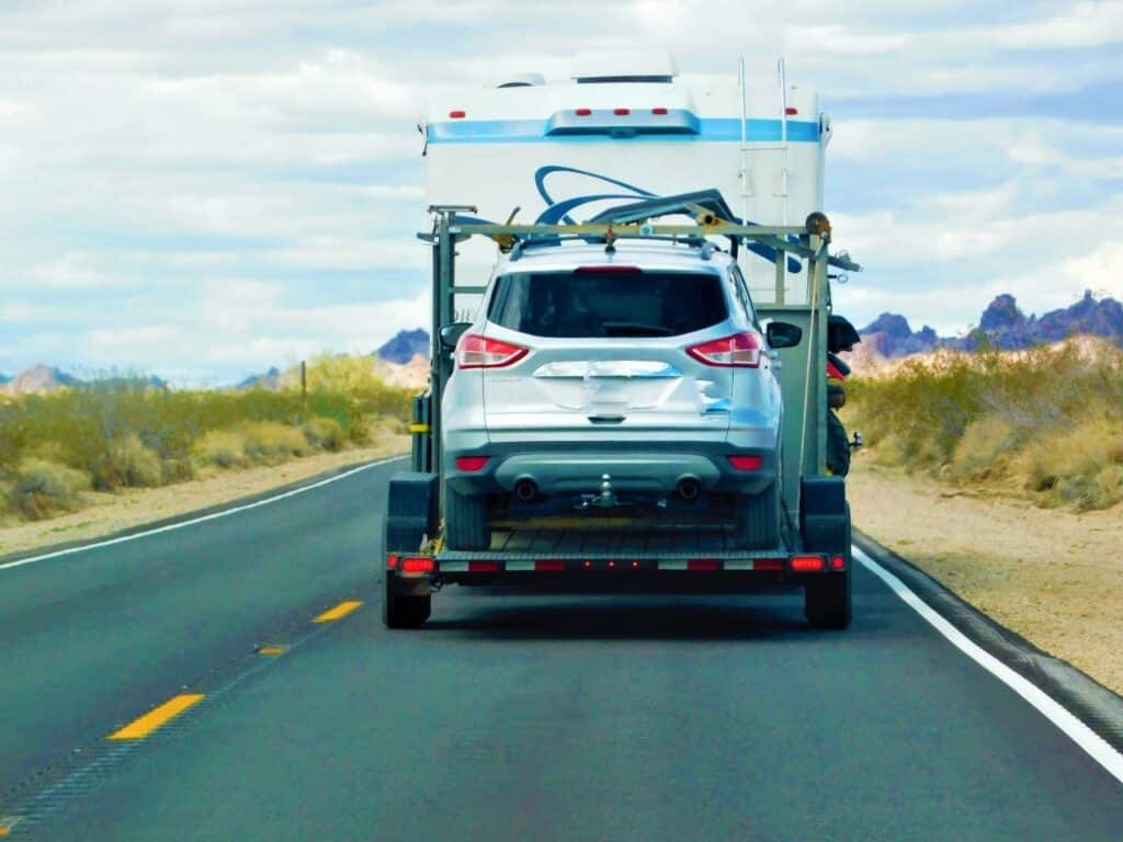 car-on-towing